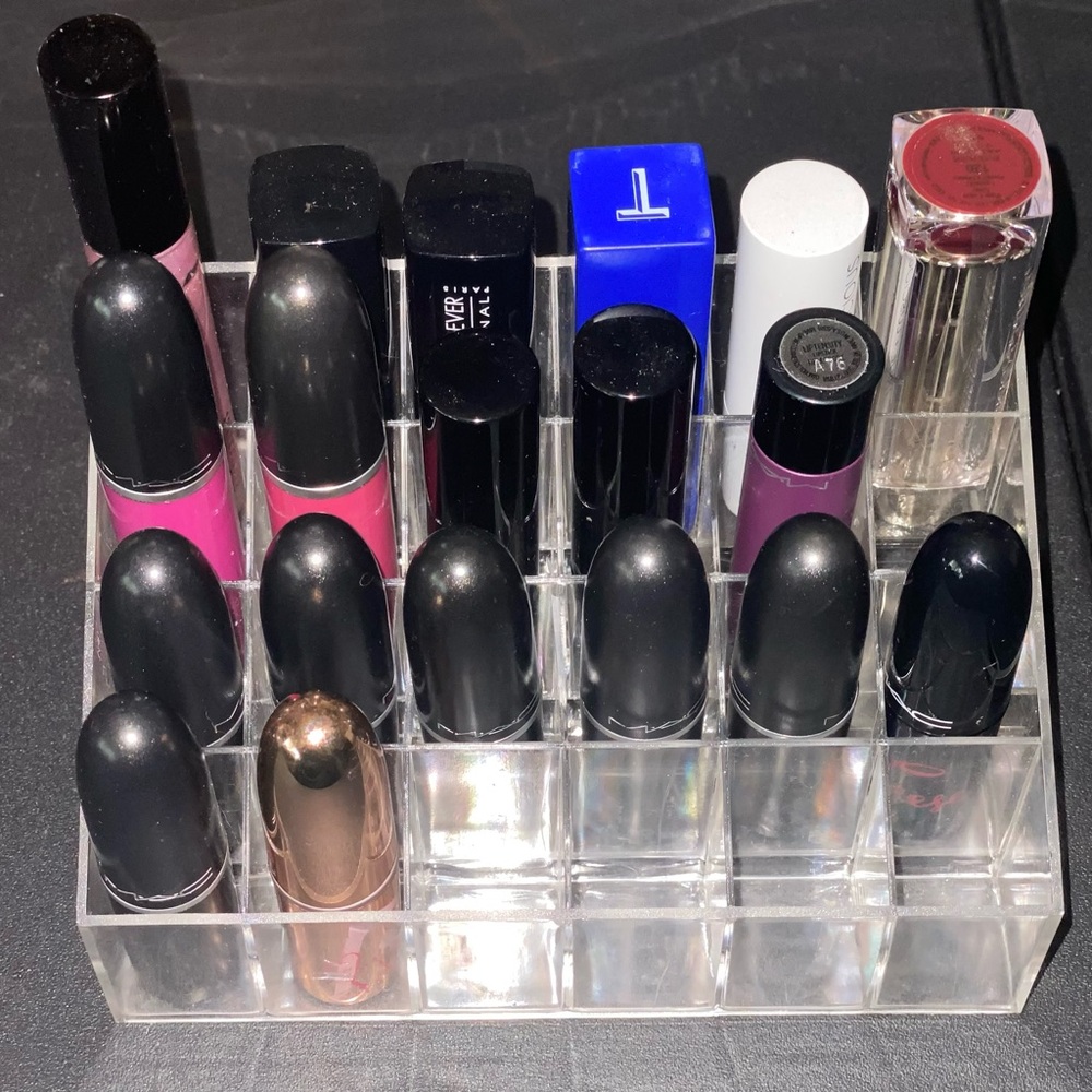 LIPSTICK 💄